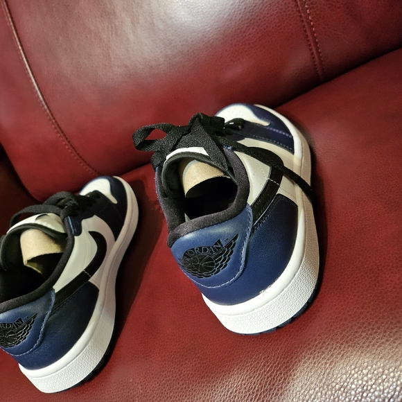 Jordan - Picture 1 of 3